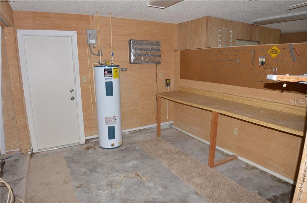 1330 ROOSEVELT DRIVE, VENICE, Florida 34293, 3 Bedrooms Bedrooms, 8 Rooms Rooms,2 BathroomsBathrooms,Residential,For sale,ROOSEVELT,C7246211