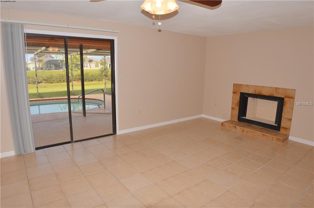 1330 ROOSEVELT DRIVE, VENICE, Florida 34293, 3 Bedrooms Bedrooms, 8 Rooms Rooms,2 BathroomsBathrooms,Residential,For sale,ROOSEVELT,C7246211