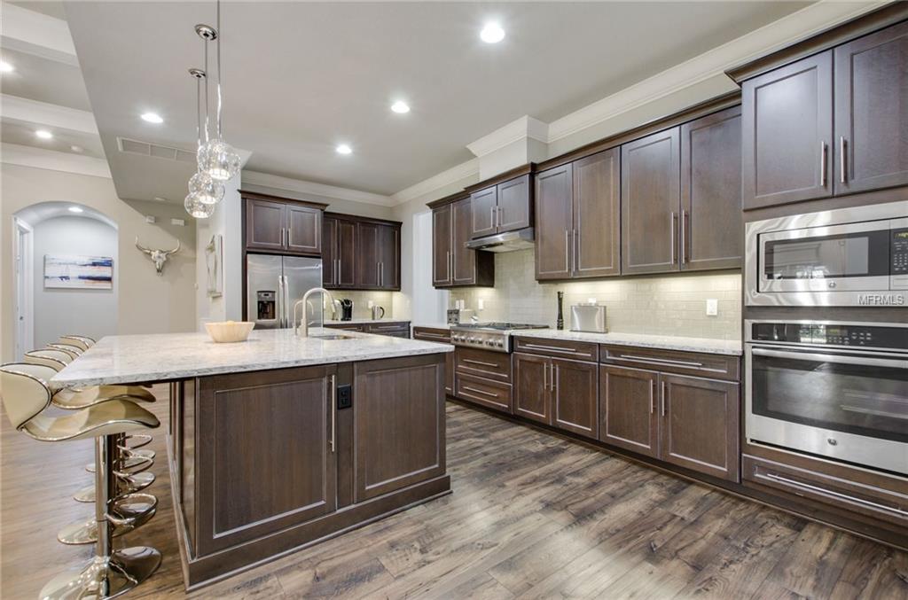 19315 SHORTLEAF PINE LANE, ODESSA, Florida 33556, 4 Bedrooms Bedrooms, 10 Rooms Rooms,3 BathroomsBathrooms,Residential,For sale,SHORTLEAF PINE,T2918091