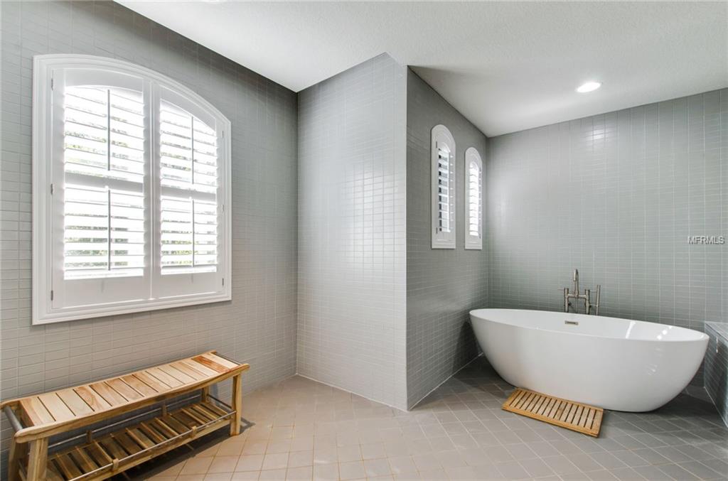 19315 SHORTLEAF PINE LANE, ODESSA, Florida 33556, 4 Bedrooms Bedrooms, 10 Rooms Rooms,3 BathroomsBathrooms,Residential,For sale,SHORTLEAF PINE,T2918091