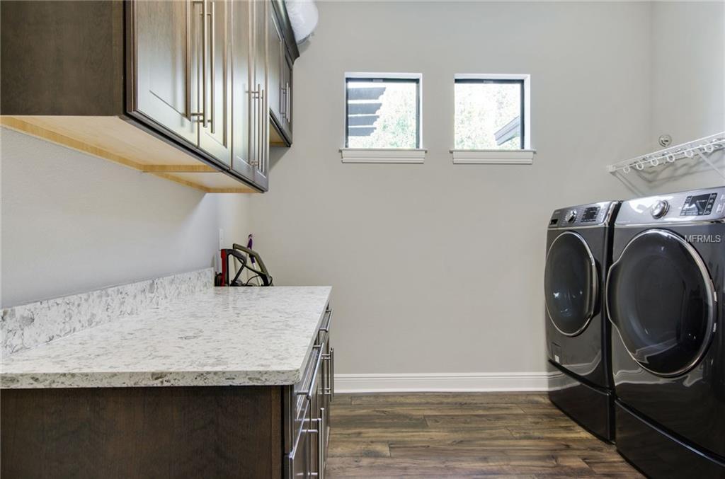 19315 SHORTLEAF PINE LANE, ODESSA, Florida 33556, 4 Bedrooms Bedrooms, 10 Rooms Rooms,3 BathroomsBathrooms,Residential,For sale,SHORTLEAF PINE,T2918091