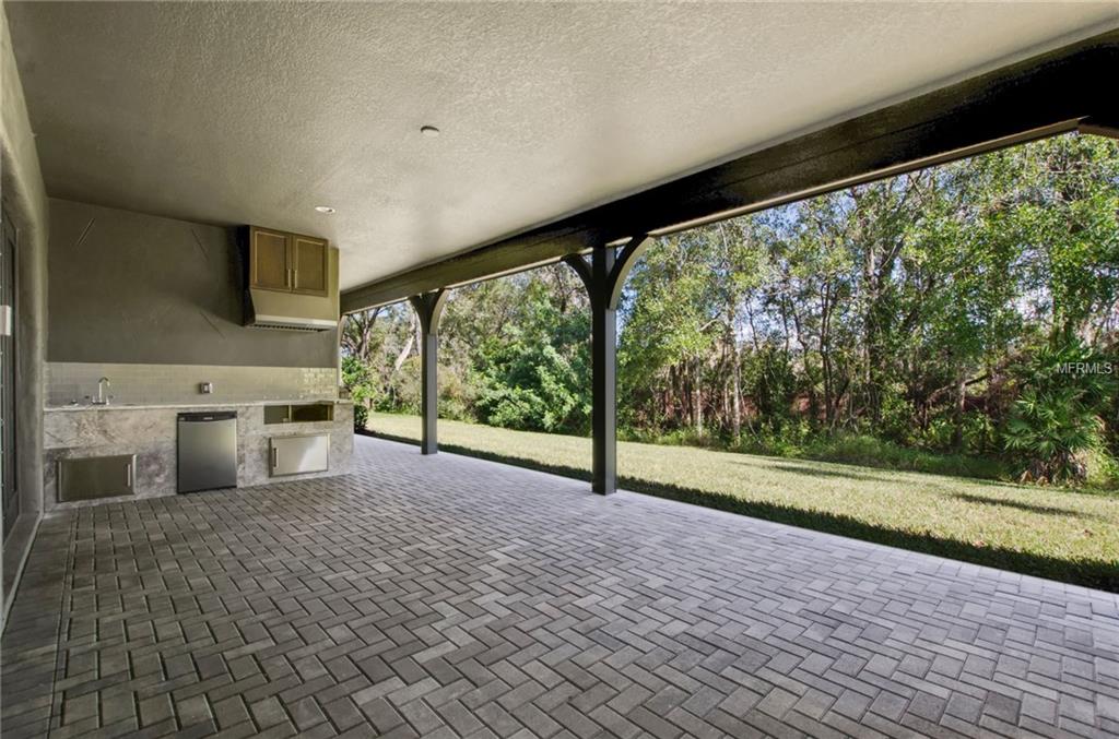 19315 SHORTLEAF PINE LANE, ODESSA, Florida 33556, 4 Bedrooms Bedrooms, 10 Rooms Rooms,3 BathroomsBathrooms,Residential,For sale,SHORTLEAF PINE,T2918091