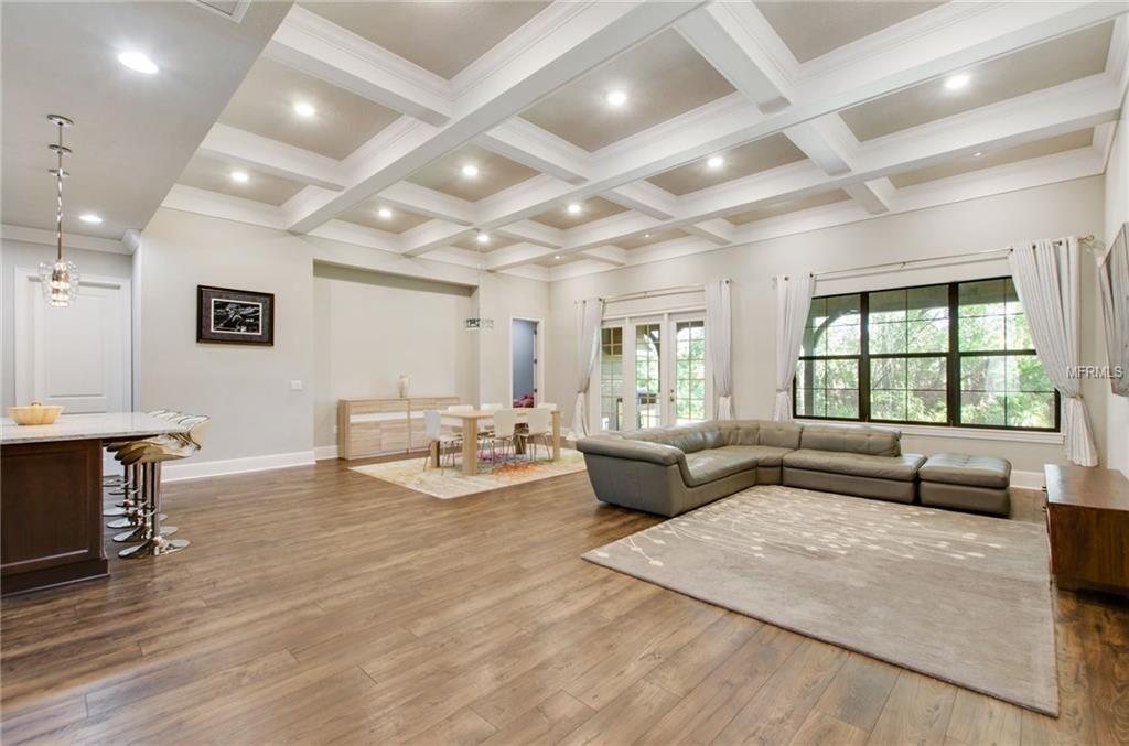 19315 SHORTLEAF PINE LANE, ODESSA, Florida 33556, 4 Bedrooms Bedrooms, 10 Rooms Rooms,3 BathroomsBathrooms,Residential,For sale,SHORTLEAF PINE,T2918091