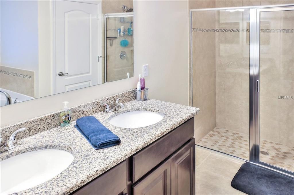 5335 NW WISK FERN CIRCLE, PORT SAINT LUCIE, Florida 34986, 3 Bedrooms Bedrooms, 3 Rooms Rooms,2 BathroomsBathrooms,Residential,For sale,WISK FERN,T2920095