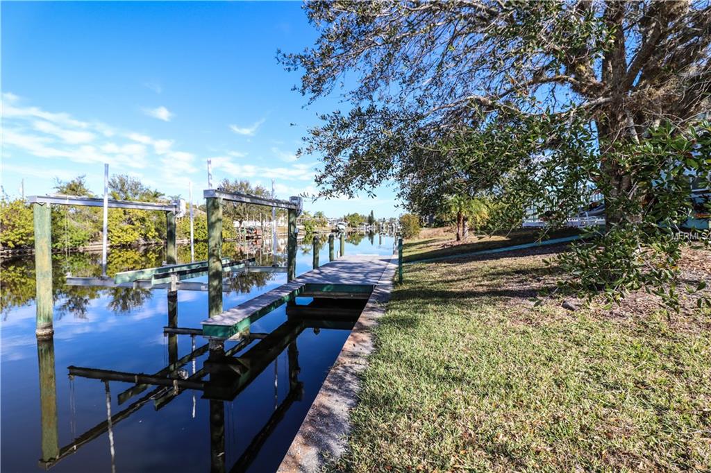 9206 ROSEBUD CIRCLE, PORT CHARLOTTE, Florida 33981, 3 Bedrooms Bedrooms, 6 Rooms Rooms,2 BathroomsBathrooms,Residential,For sale,ROSEBUD,D5922436