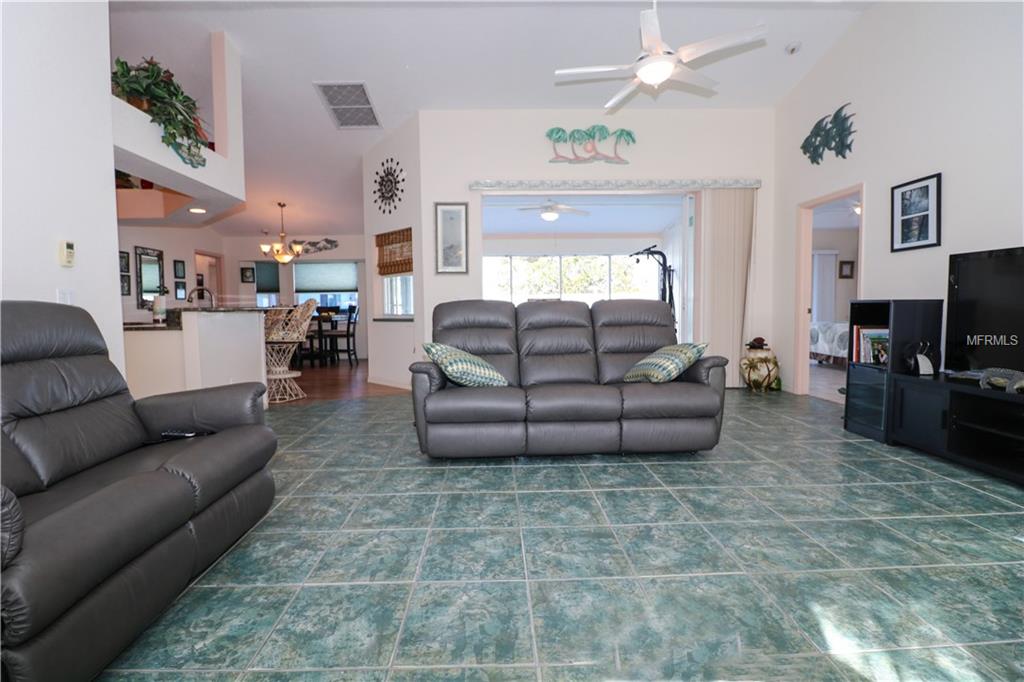9206 ROSEBUD CIRCLE, PORT CHARLOTTE, Florida 33981, 3 Bedrooms Bedrooms, 6 Rooms Rooms,2 BathroomsBathrooms,Residential,For sale,ROSEBUD,D5922436