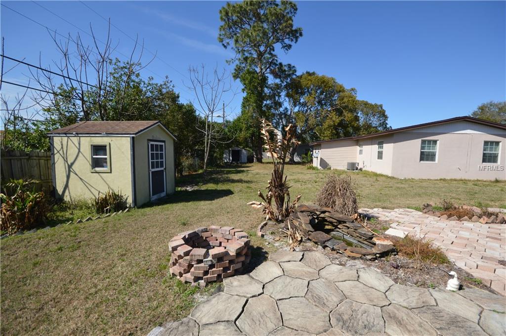 1292 WHITEWOOD DRIVE, DELTONA, Florida 32725, 3 Bedrooms Bedrooms, 5 Rooms Rooms,1 BathroomBathrooms,Residential,For sale,WHITEWOOD,V4722575