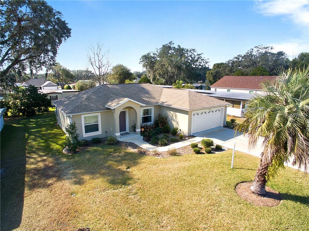 1312 TEAKWOOD LANE, LADY LAKE, Florida 32159, 3 Bedrooms Bedrooms, 4 Rooms Rooms,2 BathroomsBathrooms,Residential,For sale,TEAKWOOD,G4852119