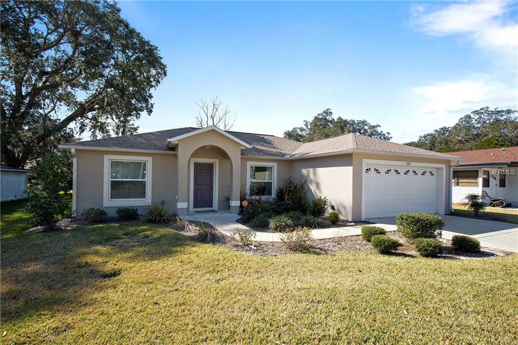 1312 TEAKWOOD LANE, LADY LAKE, Florida 32159, 3 Bedrooms Bedrooms, 4 Rooms Rooms,2 BathroomsBathrooms,Residential,For sale,TEAKWOOD,G4852119