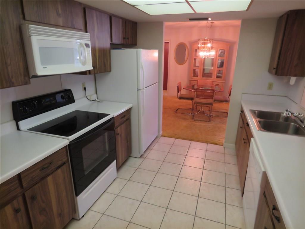 248 COWRY ROAD, VENICE, Florida 34293, 2 Bedrooms Bedrooms, 8 Rooms Rooms,2 BathroomsBathrooms,Residential,For sale,COWRY,A4209134