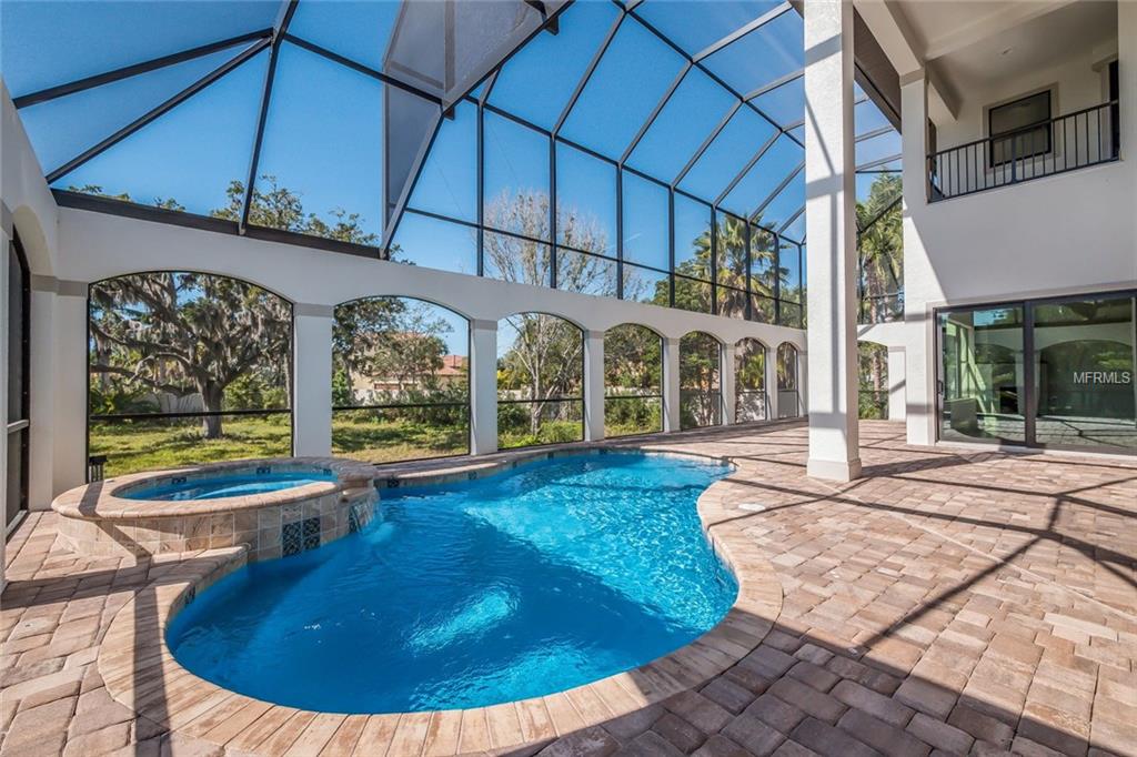 6230 HOLLYWOOD BOULEVARD, SARASOTA, Florida 34231, 4 Bedrooms Bedrooms, 14 Rooms Rooms,3 BathroomsBathrooms,Residential,For sale,HOLLYWOOD,A4209367