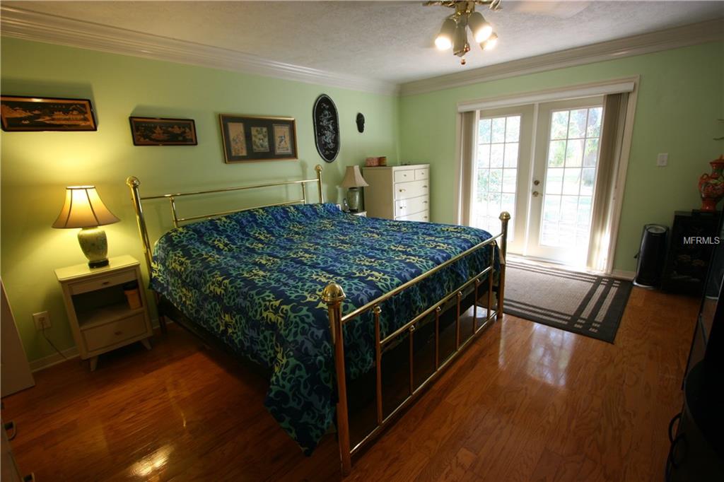 500 ROYAL PALM COURT, LONGWOOD, Florida 32779, 4 Bedrooms Bedrooms, 9 Rooms Rooms,2 BathroomsBathrooms,Residential,For sale,ROYAL PALM,O5561103