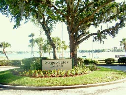 500 ROYAL PALM COURT, LONGWOOD, Florida 32779, 4 Bedrooms Bedrooms, 9 Rooms Rooms,2 BathroomsBathrooms,Residential,For sale,ROYAL PALM,O5561103