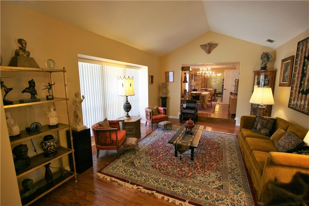 500 ROYAL PALM COURT, LONGWOOD, Florida 32779, 4 Bedrooms Bedrooms, 9 Rooms Rooms,2 BathroomsBathrooms,Residential,For sale,ROYAL PALM,O5561103