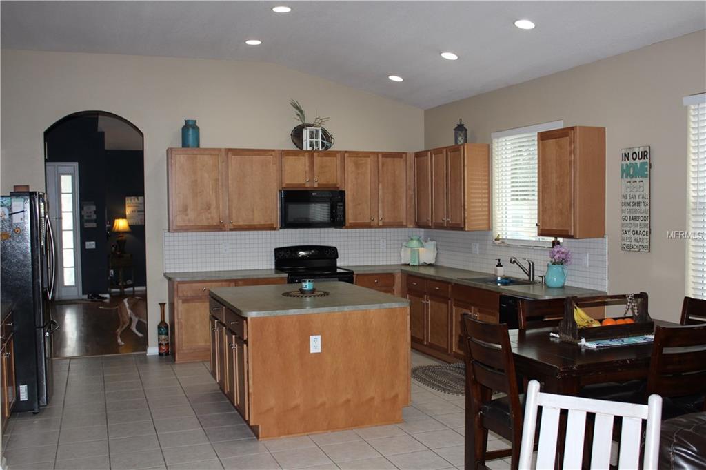 775 SEA HOLLY DRIVE, BROOKSVILLE, Florida 34604, 4 Bedrooms Bedrooms, 9 Rooms Rooms,2 BathroomsBathrooms,Residential,For sale,SEA HOLLY,T2927967