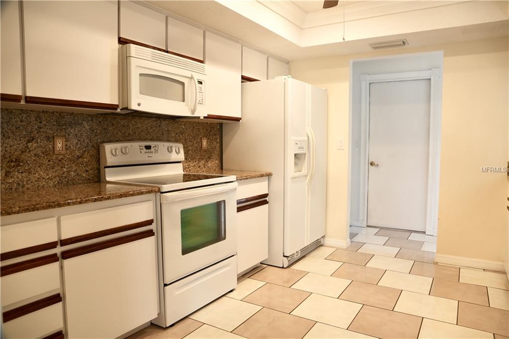 9044 HORIZON DRIVE, SPRING HILL, Florida 34608, 3 Bedrooms Bedrooms, 4 Rooms Rooms,2 BathroomsBathrooms,Residential,For sale,HORIZON,W7637781