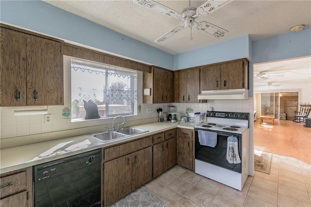 4017 LIGHTHOUSE WAY, NEW PORT RICHEY, Florida 34652, 2 Bedrooms Bedrooms, 6 Rooms Rooms,2 BathroomsBathrooms,Residential,For sale,LIGHTHOUSE,U7847451