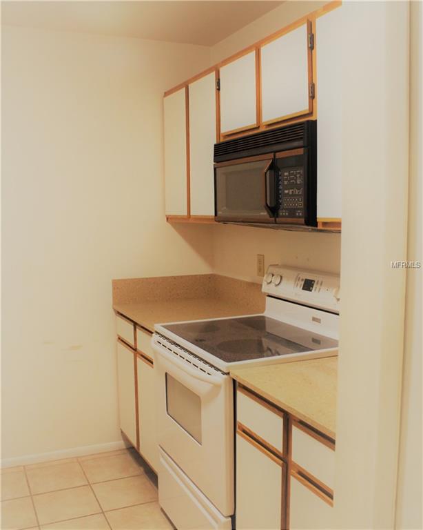 418 CLUB DRIVE, WINTER SPRINGS, Florida 32708, 3 Bedrooms Bedrooms, 5 Rooms Rooms,2 BathroomsBathrooms,Residential,For sale,CLUB,O5547199