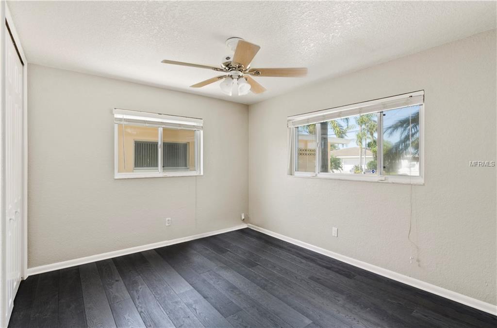 367 LA HACIENDA DRIVE, INDIAN ROCKS BEACH, Florida 33785, 4 Bedrooms Bedrooms, 7 Rooms Rooms,5 BathroomsBathrooms,Residential,For sale,LA HACIENDA,T2916129