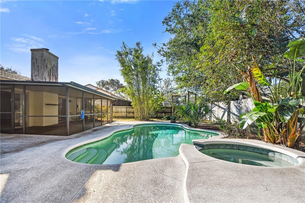 5212 SPRINGSIDE COURT, ORLANDO, Florida 32819, 3 Bedrooms Bedrooms, 6 Rooms Rooms,2 BathroomsBathrooms,Residential,For sale,SPRINGSIDE,O5551493