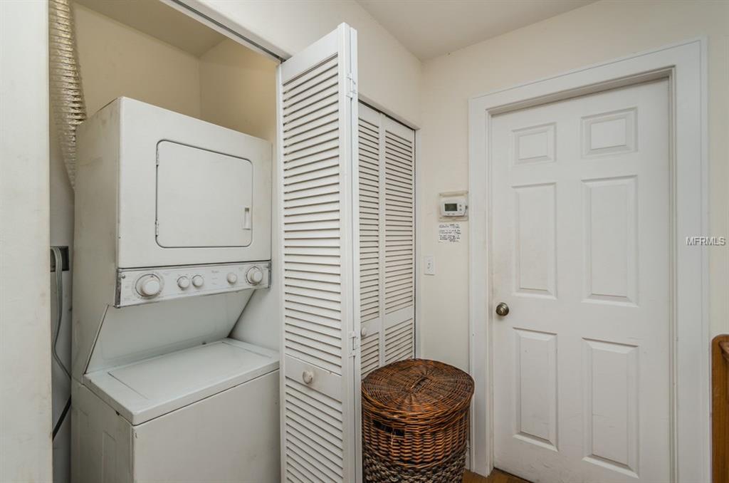 109 18TH AVENUE S, ST PETERSBURG, Florida 33705, 8 Bedrooms Bedrooms, 3 Rooms Rooms,4 BathroomsBathrooms,Residential,For sale,18TH,U7843811