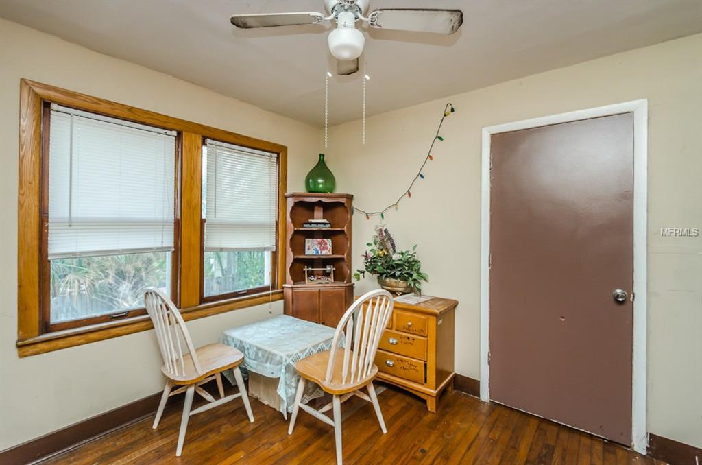 109 18TH AVENUE S, ST PETERSBURG, Florida 33705, 8 Bedrooms Bedrooms, 3 Rooms Rooms,4 BathroomsBathrooms,Residential,For sale,18TH,U7843811