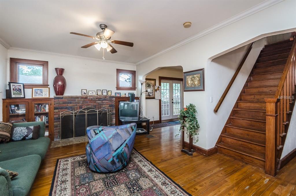 109 18TH AVENUE S, ST PETERSBURG, Florida 33705, 8 Bedrooms Bedrooms, 3 Rooms Rooms,4 BathroomsBathrooms,Residential,For sale,18TH,U7843811