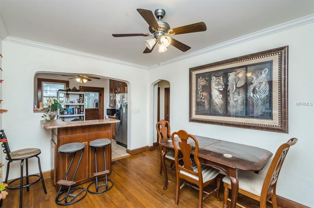 109 18TH AVENUE S, ST PETERSBURG, Florida 33705, 8 Bedrooms Bedrooms, 3 Rooms Rooms,4 BathroomsBathrooms,Residential,For sale,18TH,U7843811