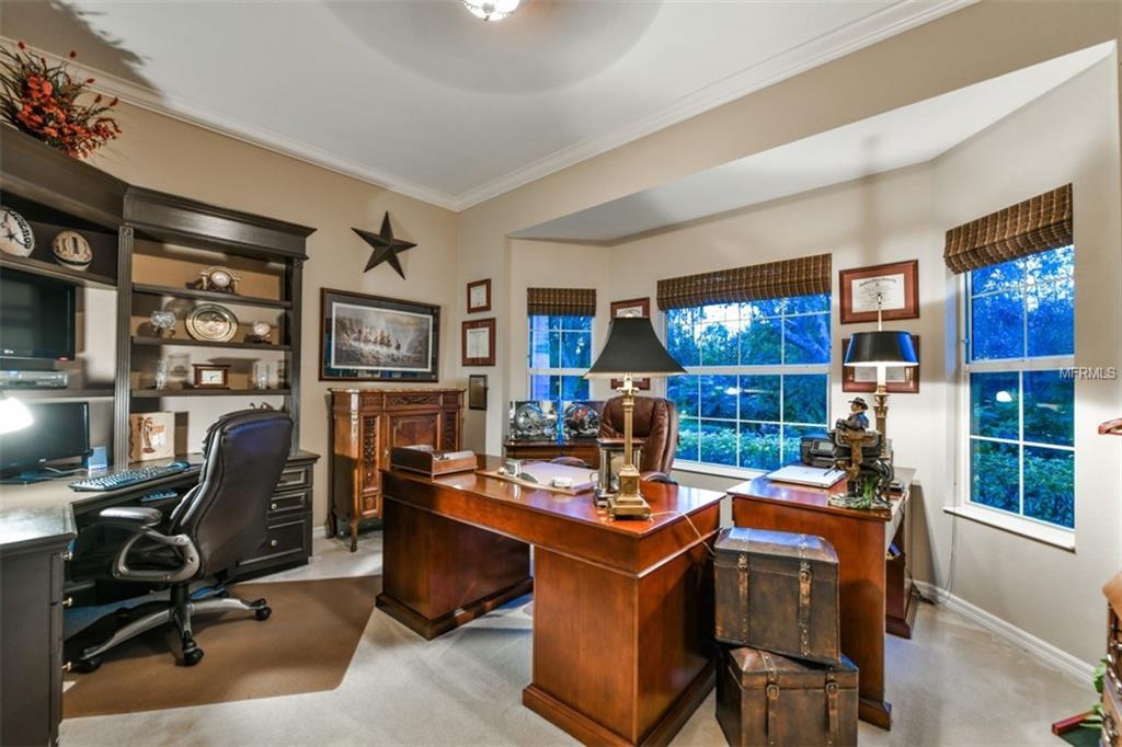 7646 TRALEE WAY, BRADENTON, Florida 34202, 4 Bedrooms Bedrooms, 15 Rooms Rooms,3 BathroomsBathrooms,Residential,For sale,TRALEE,A4208491