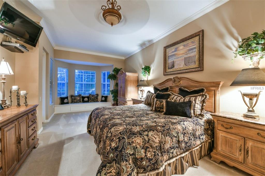 7646 TRALEE WAY, BRADENTON, Florida 34202, 4 Bedrooms Bedrooms, 15 Rooms Rooms,3 BathroomsBathrooms,Residential,For sale,TRALEE,A4208491