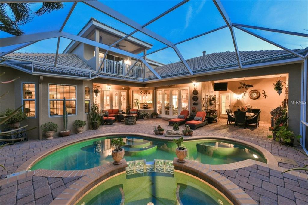 7646 TRALEE WAY, BRADENTON, Florida 34202, 4 Bedrooms Bedrooms, 15 Rooms Rooms,3 BathroomsBathrooms,Residential,For sale,TRALEE,A4208491