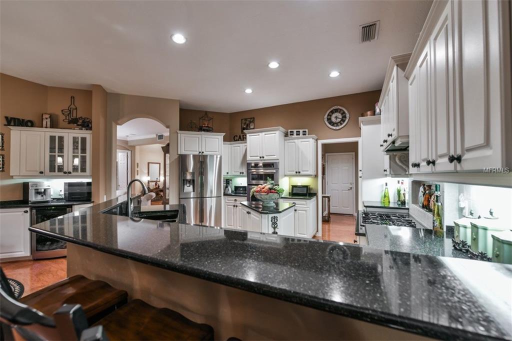 7646 TRALEE WAY, BRADENTON, Florida 34202, 4 Bedrooms Bedrooms, 15 Rooms Rooms,3 BathroomsBathrooms,Residential,For sale,TRALEE,A4208491