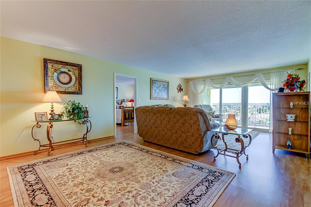 420 64TH AVENUE, ST PETE BEACH, Florida 33706, 2 Bedrooms Bedrooms, 4 Rooms Rooms,2 BathroomsBathrooms,Residential,For sale,64TH,U7846362