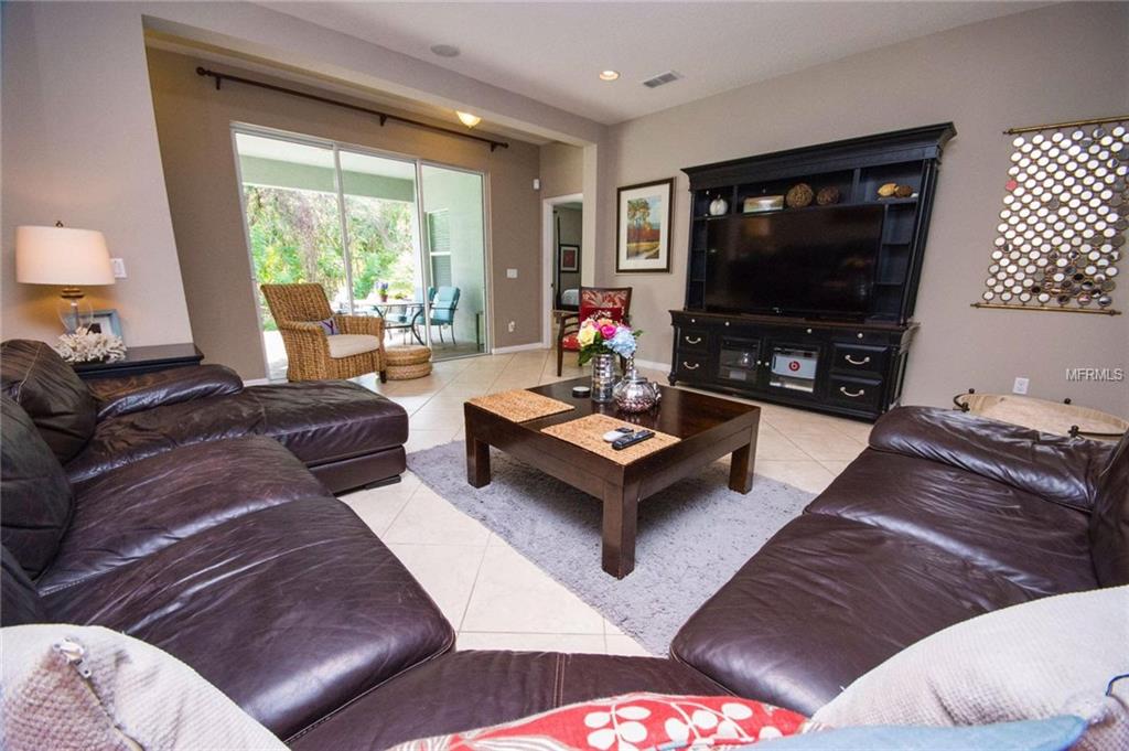 15518 GOLDEN BELL STREET, WINTER GARDEN, Florida 34787, 4 Bedrooms Bedrooms, 10 Rooms Rooms,4 BathroomsBathrooms,Residential,For sale,GOLDEN BELL,O5560422