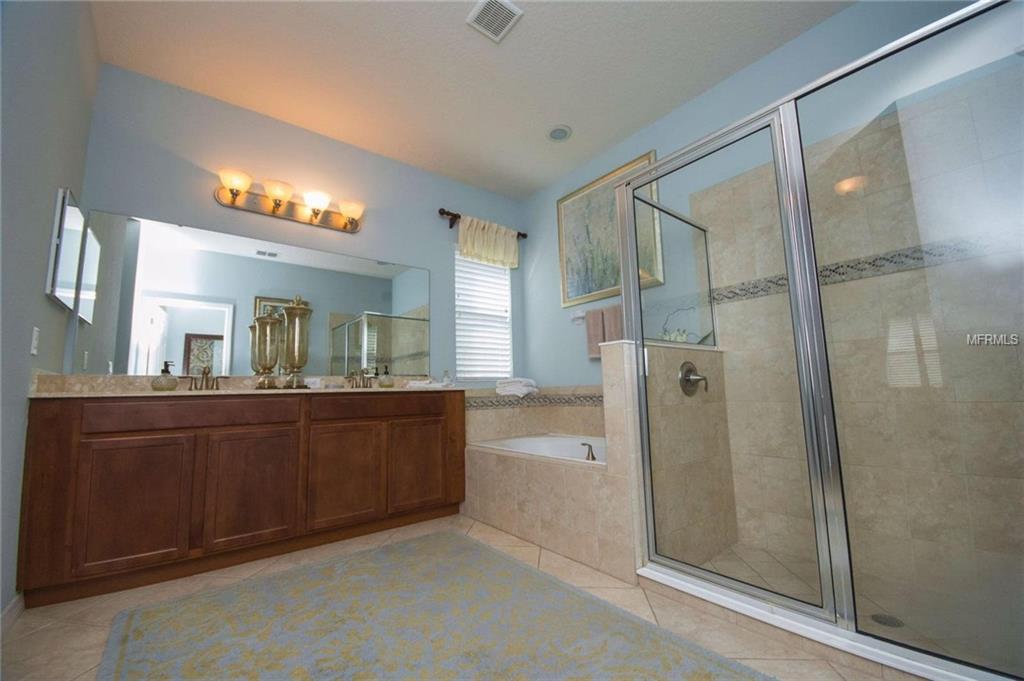 15518 GOLDEN BELL STREET, WINTER GARDEN, Florida 34787, 4 Bedrooms Bedrooms, 10 Rooms Rooms,4 BathroomsBathrooms,Residential,For sale,GOLDEN BELL,O5560422