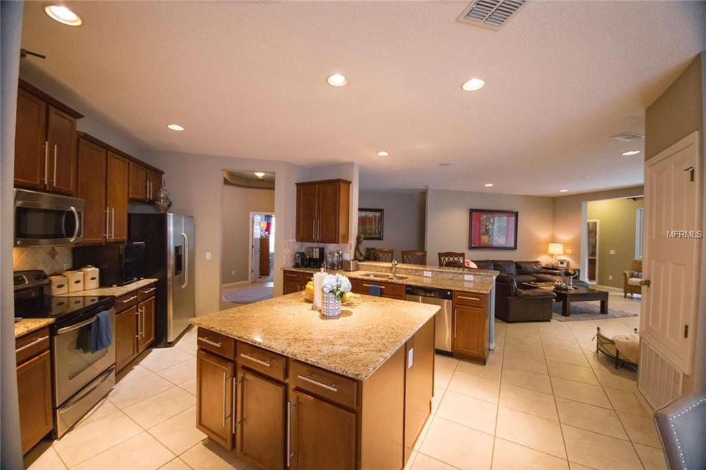 15518 GOLDEN BELL STREET, WINTER GARDEN, Florida 34787, 4 Bedrooms Bedrooms, 10 Rooms Rooms,4 BathroomsBathrooms,Residential,For sale,GOLDEN BELL,O5560422