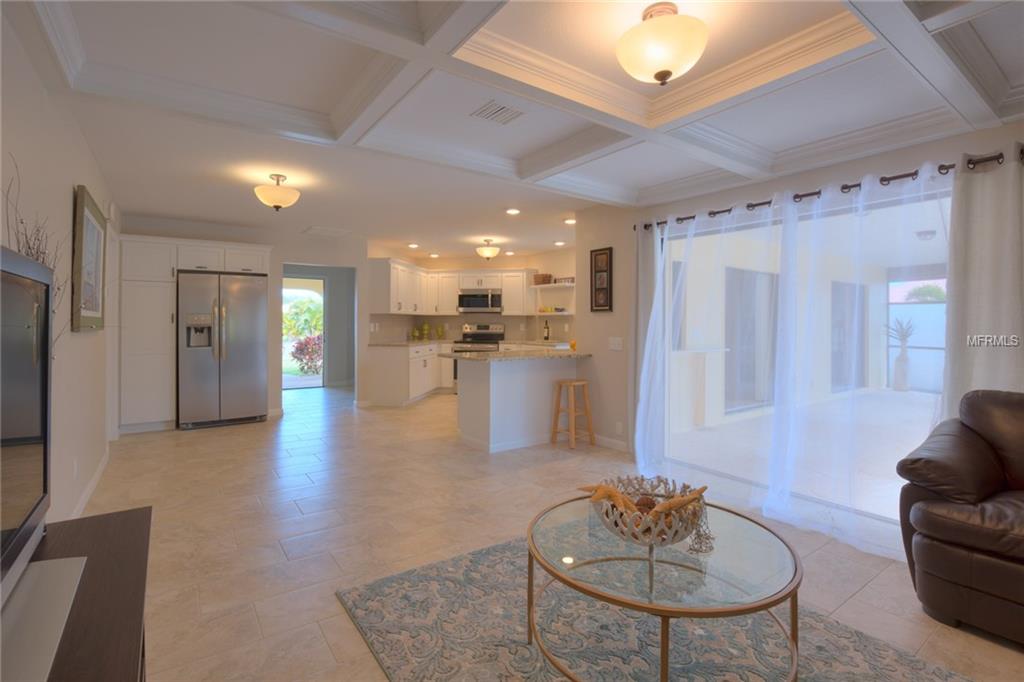 311 OAKWOOD CIRCLE, ENGLEWOOD, Florida 34223, 3 Bedrooms Bedrooms, 4 Rooms Rooms,2 BathroomsBathrooms,Residential,For sale,OAKWOOD,N5916309