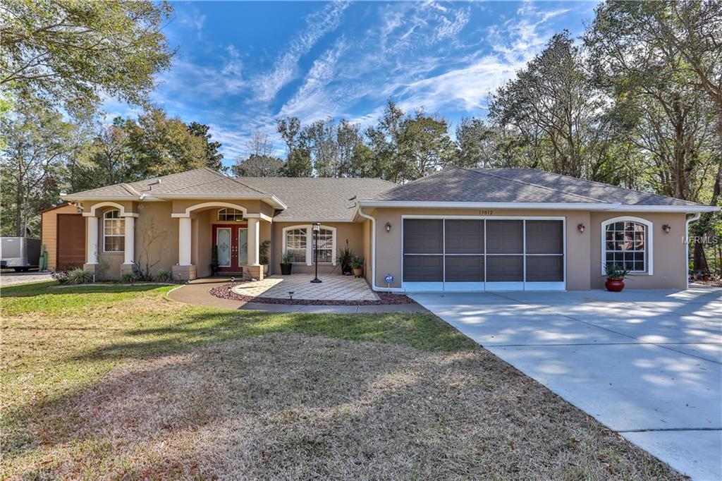 13012 BRIDLE PATH, BROOKSVILLE, Florida 34614, 4 Bedrooms Bedrooms, 9 Rooms Rooms,3 BathroomsBathrooms,Residential,For sale,BRIDLE,W7637782