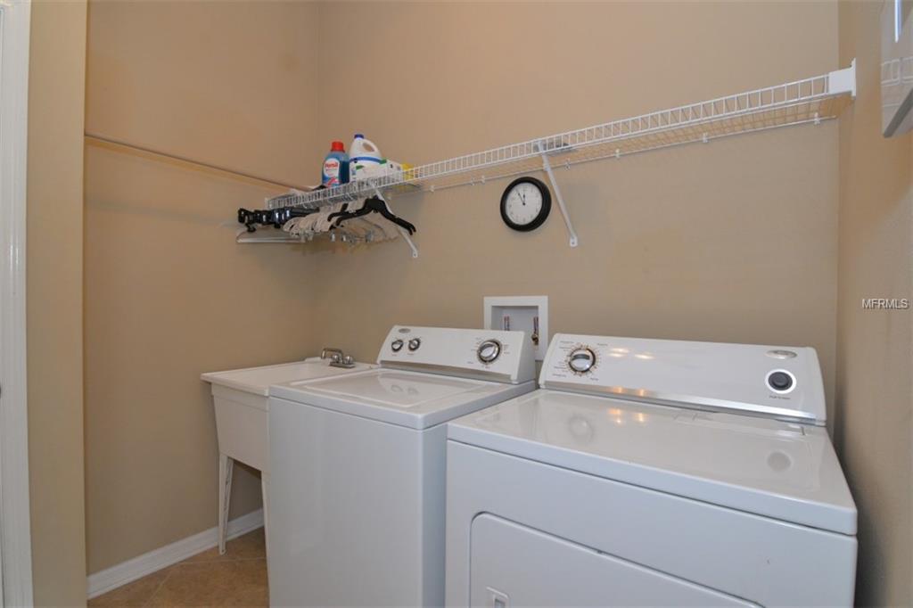 3308 MCCORMICK WOODS DRIVE, OCOEE, Florida 34761, 3 Bedrooms Bedrooms, 6 Rooms Rooms,2 BathroomsBathrooms,Residential,For sale,MCCORMICK WOODS,O5561700