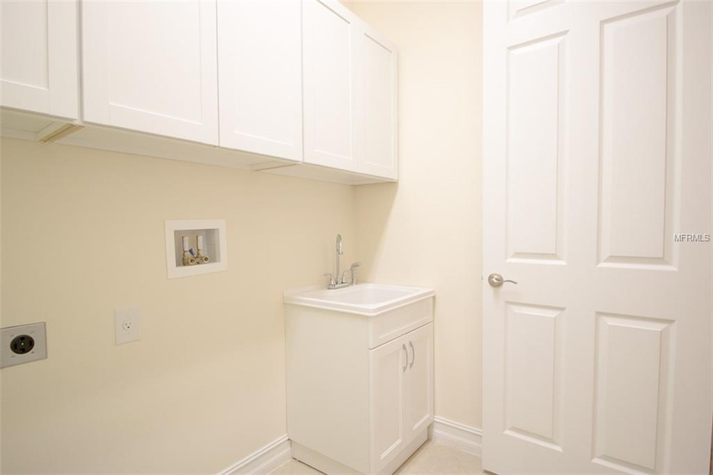 1075 BRADBERRY DRIVE, NOKOMIS, Florida 34275, 3 Bedrooms Bedrooms, 6 Rooms Rooms,2 BathroomsBathrooms,Residential,For sale,BRADBERRY,A4192975