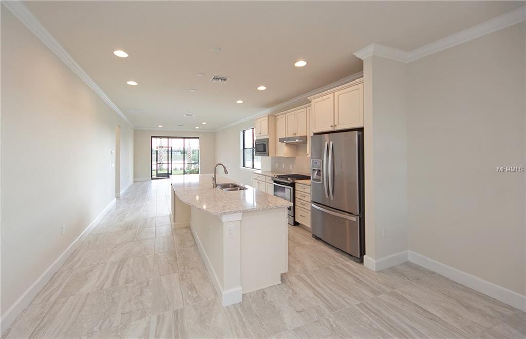 6711 HAVERHILL COURT, LAKEWOOD RANCH, Florida 34202, 2 Bedrooms Bedrooms, 4 Rooms Rooms,2 BathroomsBathrooms,Residential,For sale,HAVERHILL COURT,T2903448