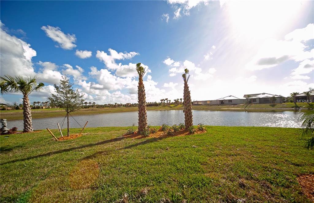 6711 HAVERHILL COURT, LAKEWOOD RANCH, Florida 34202, 2 Bedrooms Bedrooms, 4 Rooms Rooms,2 BathroomsBathrooms,Residential,For sale,HAVERHILL COURT,T2903448