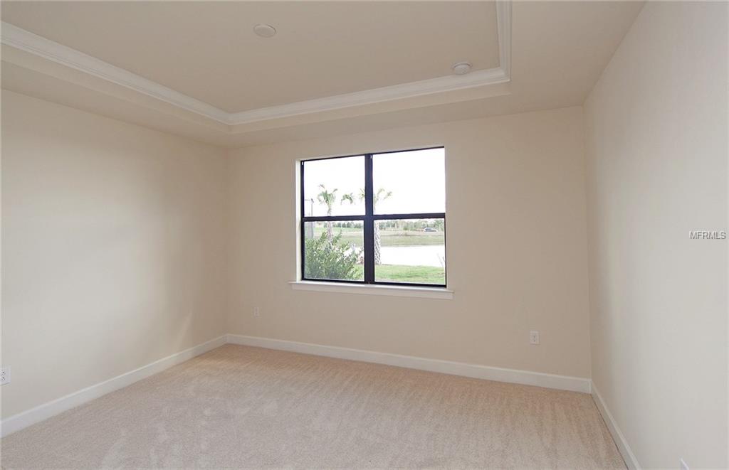 6711 HAVERHILL COURT, LAKEWOOD RANCH, Florida 34202, 2 Bedrooms Bedrooms, 4 Rooms Rooms,2 BathroomsBathrooms,Residential,For sale,HAVERHILL COURT,T2903448