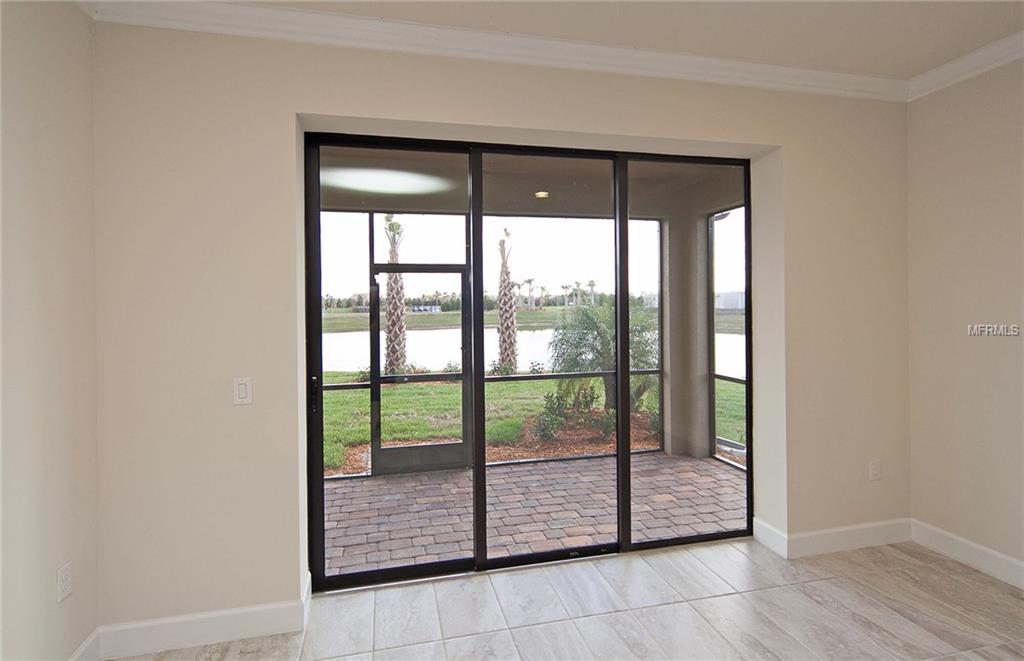 6711 HAVERHILL COURT, LAKEWOOD RANCH, Florida 34202, 2 Bedrooms Bedrooms, 4 Rooms Rooms,2 BathroomsBathrooms,Residential,For sale,HAVERHILL COURT,T2903448