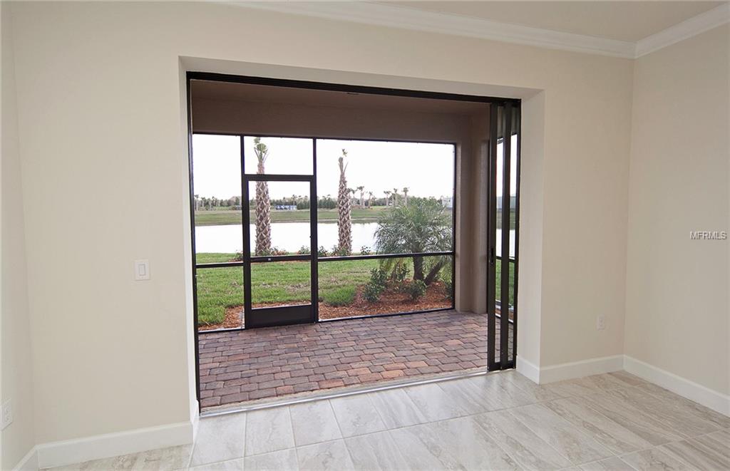 6711 HAVERHILL COURT, LAKEWOOD RANCH, Florida 34202, 2 Bedrooms Bedrooms, 4 Rooms Rooms,2 BathroomsBathrooms,Residential,For sale,HAVERHILL COURT,T2903448