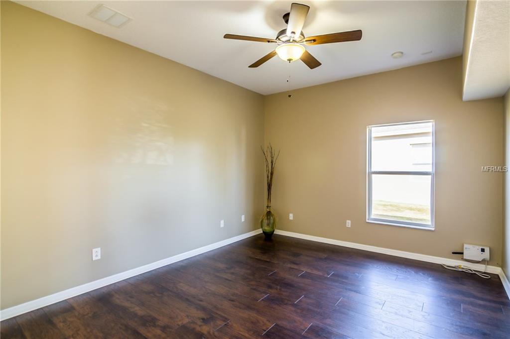 2538 BARWICK STREET, ORLANDO, Florida 32824, 5 Bedrooms Bedrooms, 10 Rooms Rooms,3 BathroomsBathrooms,Residential,For sale,BARWICK,S4855157