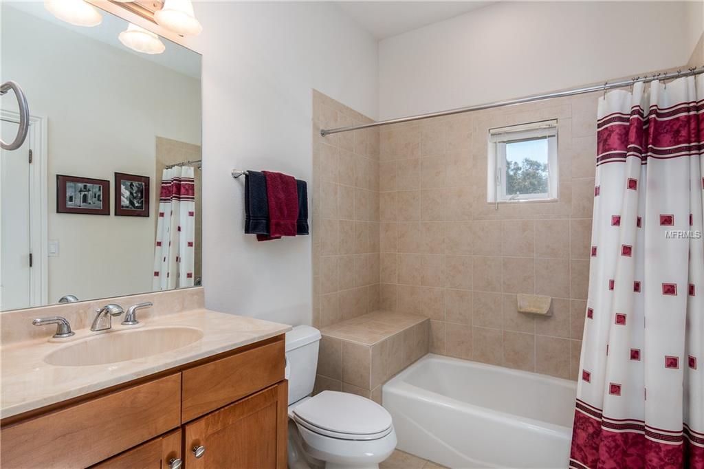 2555 W PLATT STREET, TAMPA, Florida 33609, 3 Bedrooms Bedrooms, 6 Rooms Rooms,2 BathroomsBathrooms,Residential,For sale,PLATT,T2922630