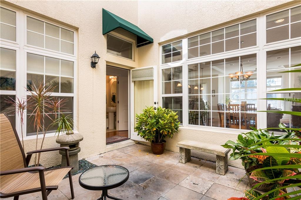 2555 W PLATT STREET, TAMPA, Florida 33609, 3 Bedrooms Bedrooms, 6 Rooms Rooms,2 BathroomsBathrooms,Residential,For sale,PLATT,T2922630