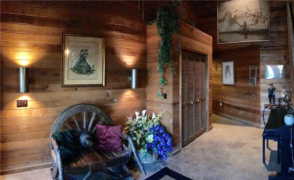 1961 FOXHOLLOW DRIVE E, AUBURNDALE, Florida 33823, 3 Bedrooms Bedrooms, 8 Rooms Rooms,2 BathroomsBathrooms,Residential,For sale,FOXHOLLOW,P4718674