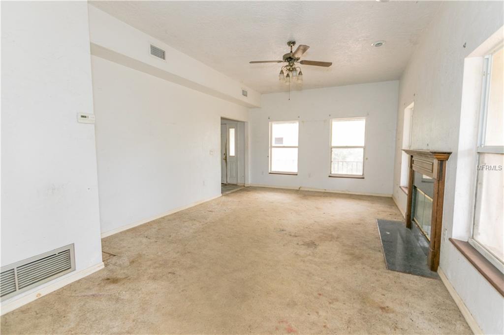 14190 MOSSY OAK LANE, MYAKKA CITY, Florida 34251, 4 Bedrooms Bedrooms, 3 Rooms Rooms,3 BathroomsBathrooms,Residential,For sale,MOSSY OAK,A4207670